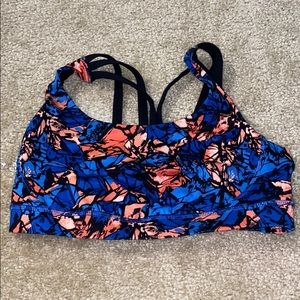 Lululemon sports bra